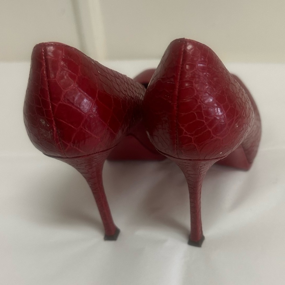 ❤️Saint Laurent “Tribtoo” Red Croc-Embossed Platform Stiletto Pumps | EU 38 - Picture 9 of 10